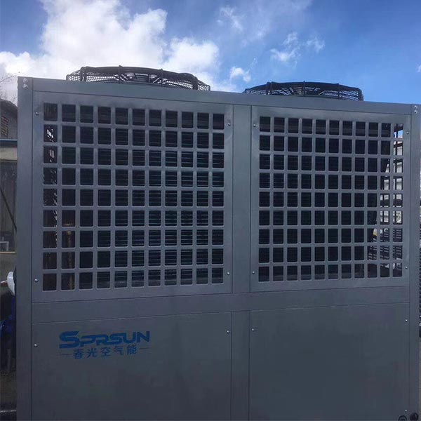 100 kW Luftwärmepumpe
